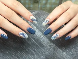 ネイル メイ 💅のネイルデザイン