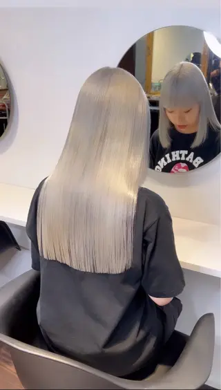 ロング カラー 🧡梅田ハイトーン カラー🧡runaのヘアスタイル