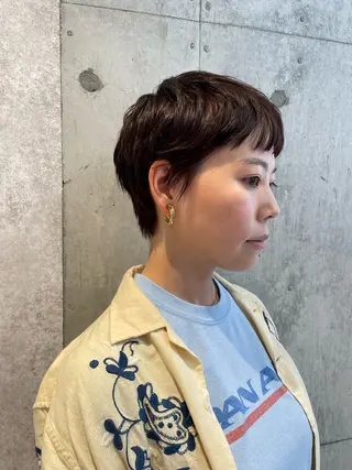ショート カラー ショートウルフくせ毛 お任せくださいのヘアスタイル