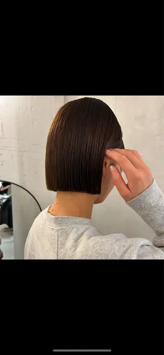 ショート カラー 切りっぱなしBOB 職人💜Anzuのヘアスタイル