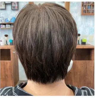 ショート カラー SHIAN八王子店 仁香𓂃 𓈒𓏸のヘアスタイル