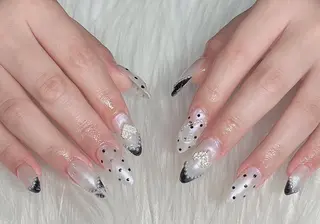 ネイル nail&eye Ariesのネイルデザイン