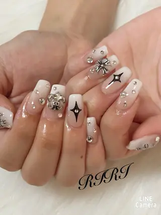 ネイル riri オーナーのネイルデザイン