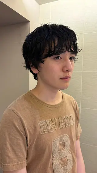 パーマ メンズ 《センターパート / perm》ナミのヘアスタイル