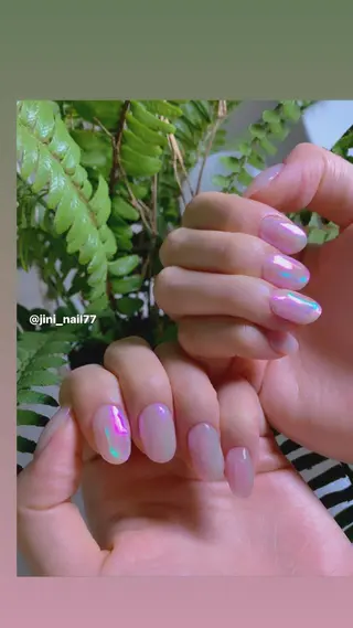 ネイル JINI NAIL所属・ジニ ネイルのネイルデザイン