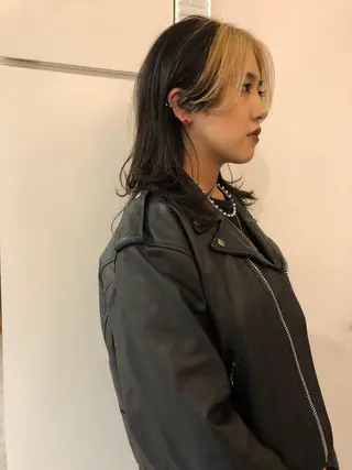 ミディアム 🌈圧倒的デザイン パーマ　関和希のヘアスタイル