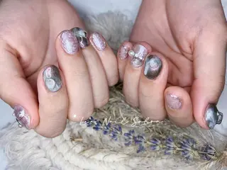 ショート カラー ネイル Le’a NailSalonのネイルデザイン