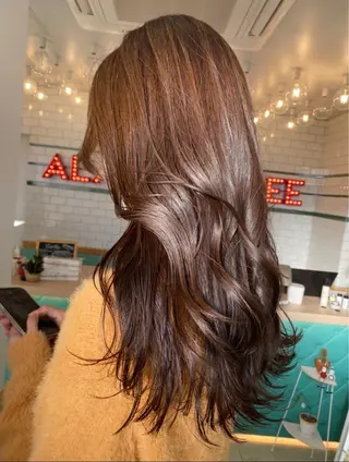 ロング カラー ma naのヘアスタイル