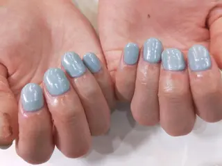 ネイル はばすみれ🎀ﾈｲﾙ 光ﾌｪｲｼｬﾙ ﾍｱのネイルデザイン