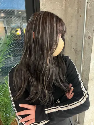 ロング 🌊ハイライト Rizu🌊のヘアスタイル