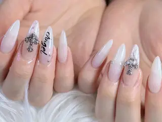ロング ELIA NAILSALON所属・ア ヤのネイルデザイン