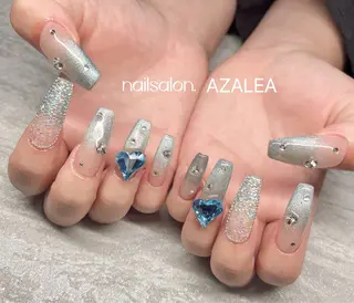 ネイル R inのネイルデザイン