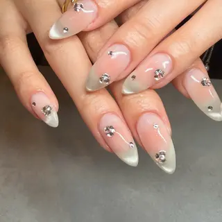 ネイル YUKO🩶 sofa立川のネイルデザイン