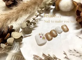 ネイル KANA  ︎︎のネイルデザイン