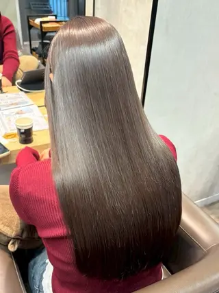 ロング 原田 夏姫のヘアスタイル