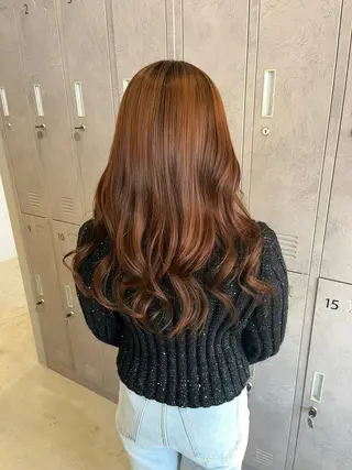 カラー 福島 果音のヘアスタイル
