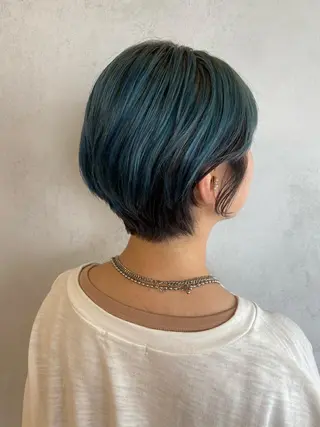 ショート ハッシュカット /レイヤー/大阪中津のヘアスタイル