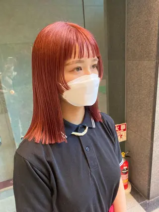 ミディアム デザインカラー/ボブ ブリーチカラー/ユリのヘアスタイル