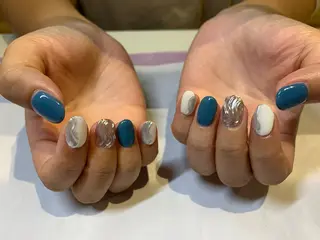 ネイル マキノ ユイのネイルデザイン