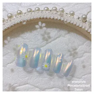 ミディアム ネイル 👑enen style👑のネイルデザイン