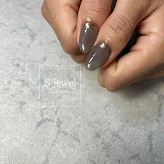ネイル S. JEWELのネイルデザイン