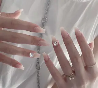 ネイル エリ🫧 nail池袋東口のネイルデザイン