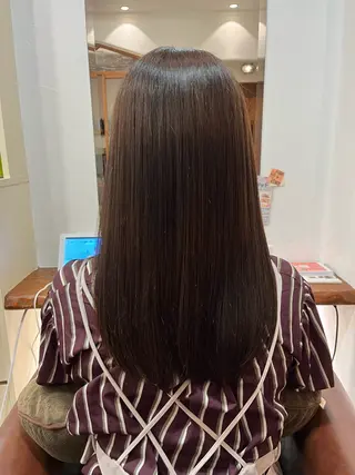 ロング 小山 朱音のヘアスタイル