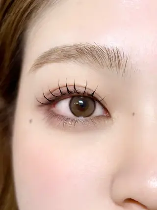 マツエク・マツパ 07 -ゼロナナ- hikaruのマツエク・マツパデザイン