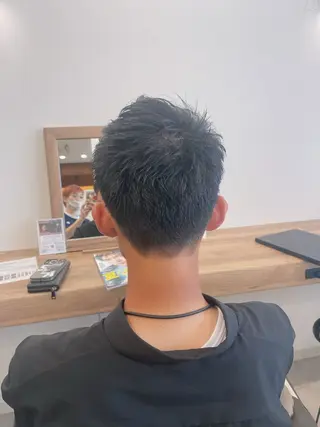 ショート メンズ やまこし 美裕樹のヘアスタイル