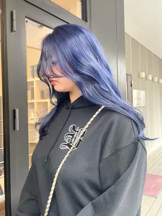 ロング カラー ヘアアレンジ 青髪特化🩵 ダブルカラーのヘアスタイル