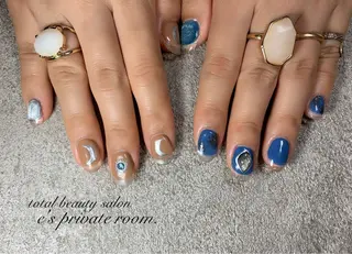 ネイル LAVISH nail salonのネイルデザイン