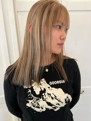 カラー ブリーチカラー🎀 韓国風/寺門美優のヘアスタイル