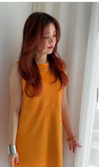 セミロング カラー femme YUIのヘアスタイル