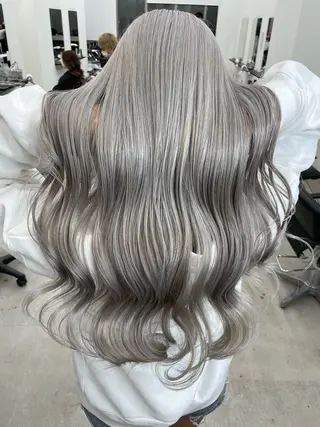 カラー 名古屋栄/ 複雑履歴   リカのヘアスタイル