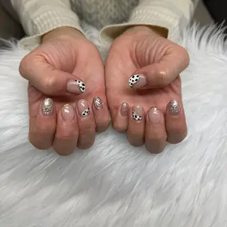 ネイル 💖𝓜𝓲𝓸 /3月予約受付中💖のネイルデザイン