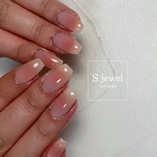 ネイル S. JEWELのネイルデザイン