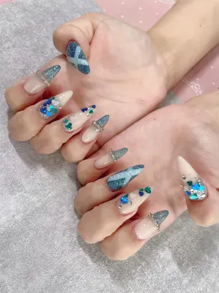 ミディアム ネイル 《LB》ラブリエ Nail&eyeのマツエク・マツパデザイン