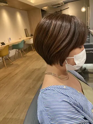 ショート SCENEbyRAD helmのヘアスタイル