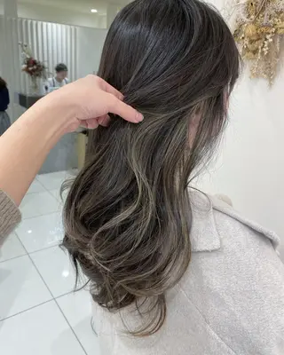 セミロング カラー marju銀座 マージュギンザのヘアスタイル