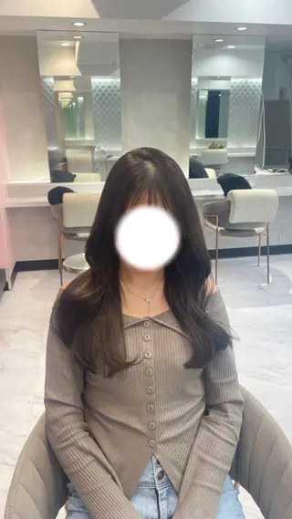 カラー ハイトーン💖/ ✨️モテ艶カラー💎のヘアスタイル