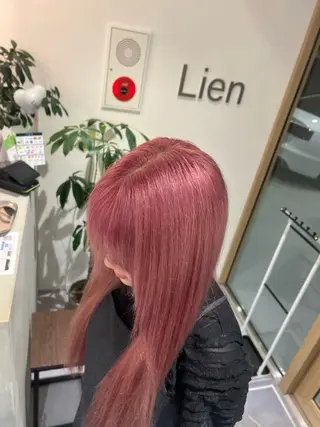 ロング カラー miha HARVEYのヘアスタイル