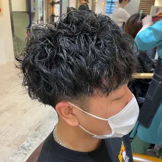 ショート パーマ メンズ 🍎吉川浩生 トップスタイリストのヘアスタイル