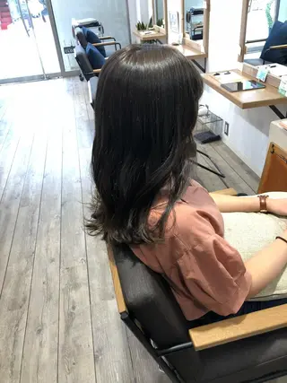 ミディアム カラー ヘアアレンジ 顔周りカット・相談 レイヤーも◎しずくのヘアスタイル