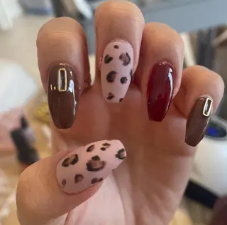 ネイル 藤島 咲良のネイルデザイン