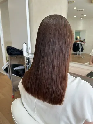 セミロング 艶髪/ブリーチなし Wカラー🌺yuiのヘアスタイル