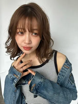 ミディアム 暖色カラー 奥村陽花のヘアスタイル