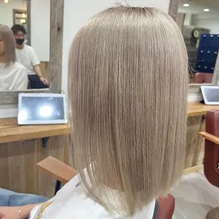ミディアム カラー Wカラーレイヤーカ ット⚡️CHIAKIのヘアスタイル