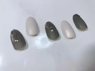 ネイル Regaro i.sのネイルデザイン