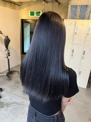 カラー 秋山 美奈のヘアスタイル