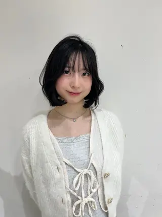 ミディアム 韓国風ヘア さらのヘアスタイル